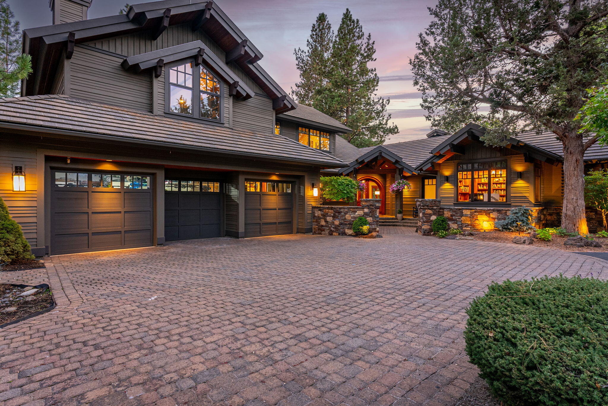 Broken Top - Residential