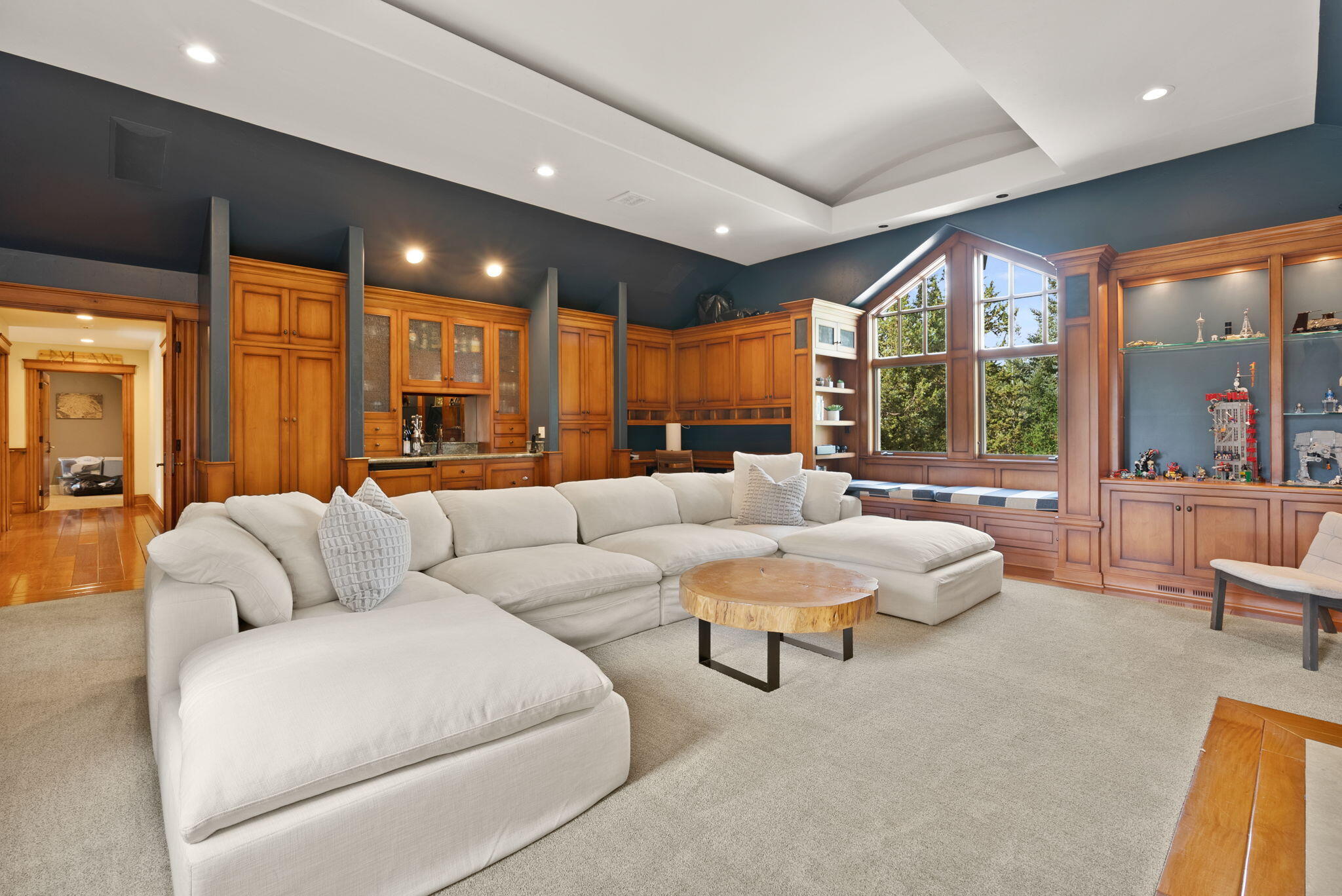 Broken Top - Residential