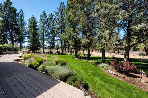 Tiny photo for 17690 Mountain View Road, Sisters, OR 97759 (MLS # 220226890)