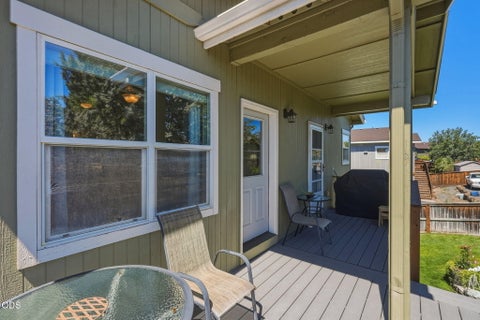 Tiny photo for 63776 Hunters Circle, Bend, OR 97701 (MLS # 220224445)