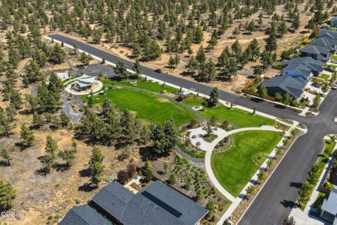 Tiny photo for 63776 Hunters Circle, Bend, OR 97701 (MLS # 220224445)