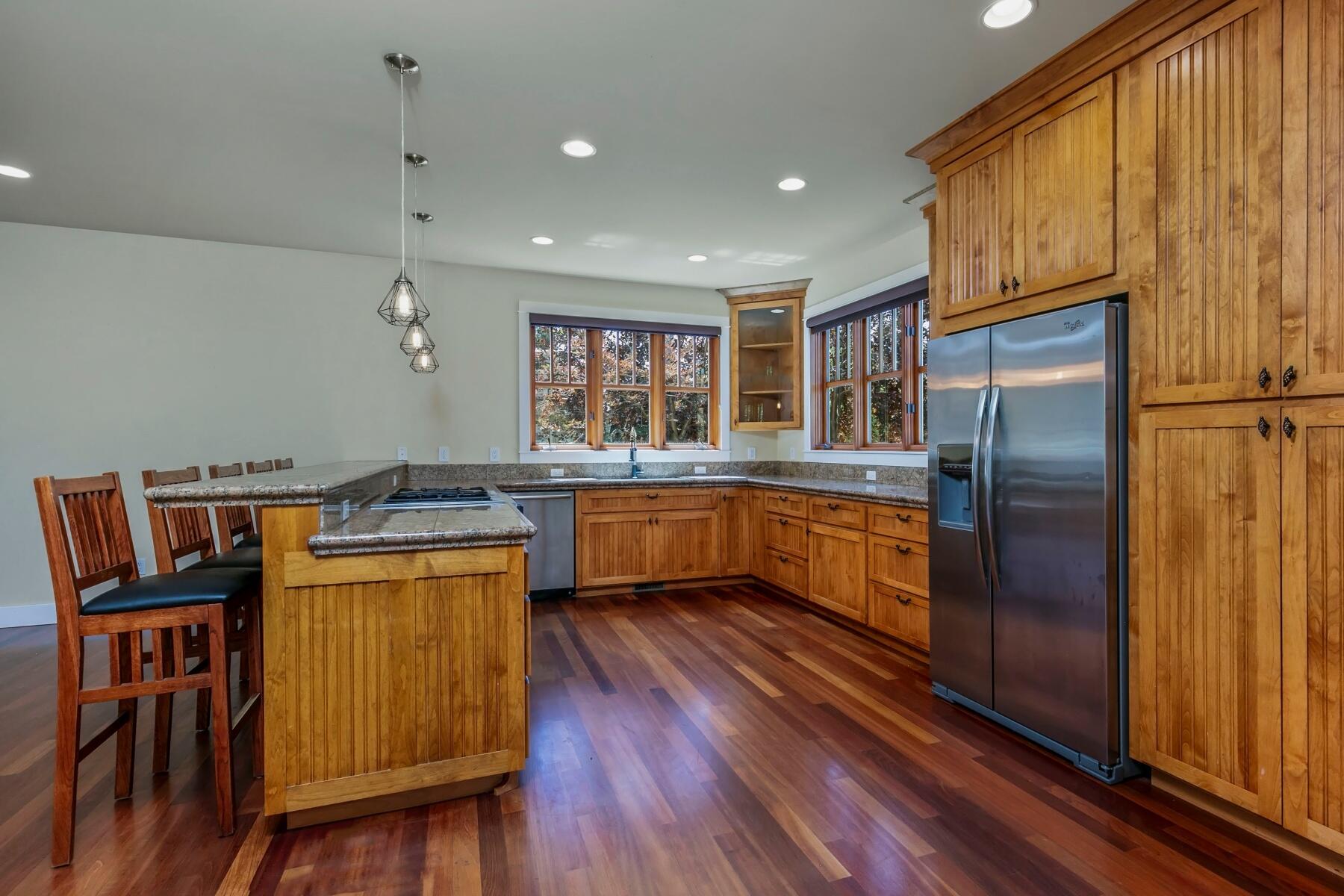 Pine Meadow Vill - Residential