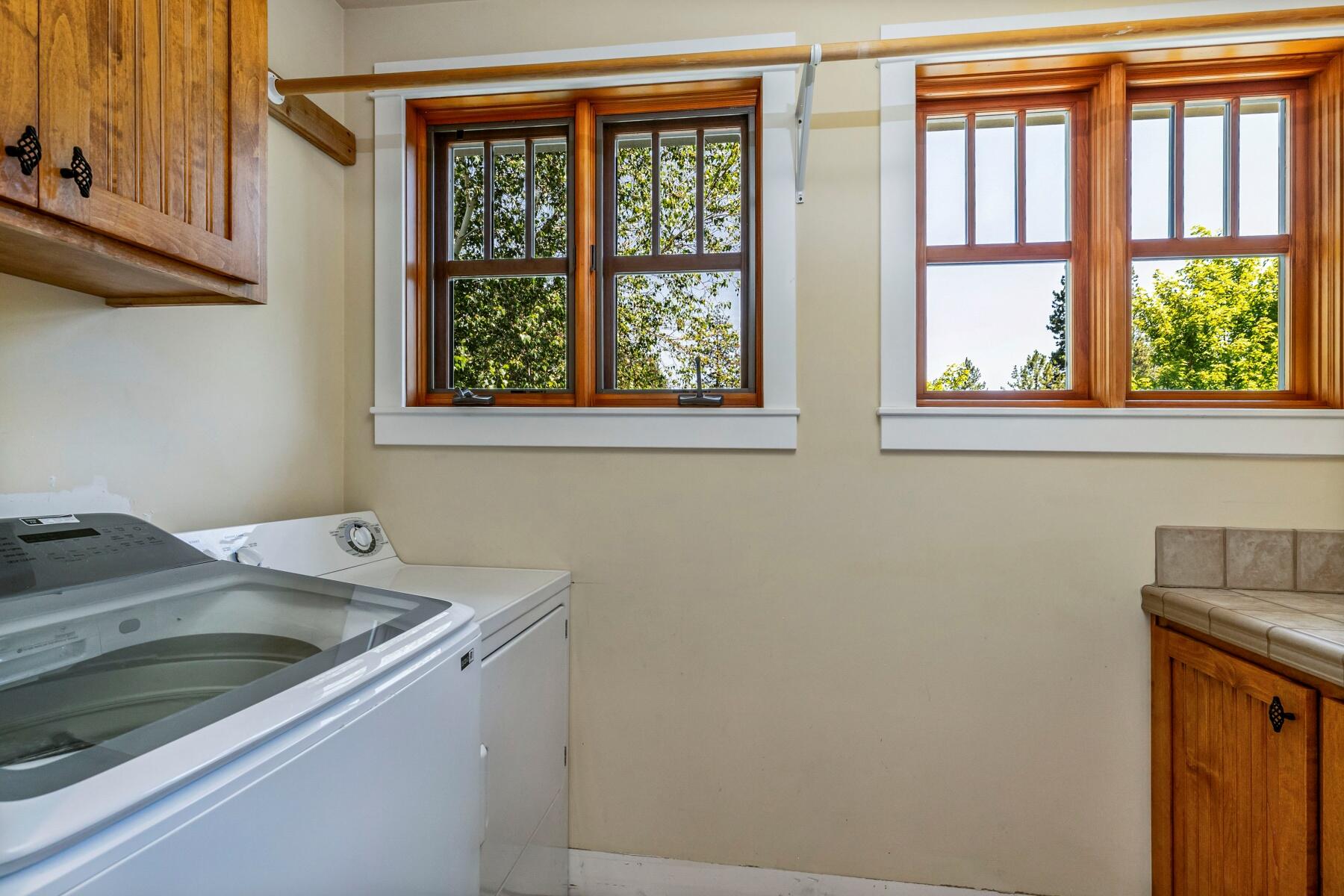 Pine Meadow Vill - Residential