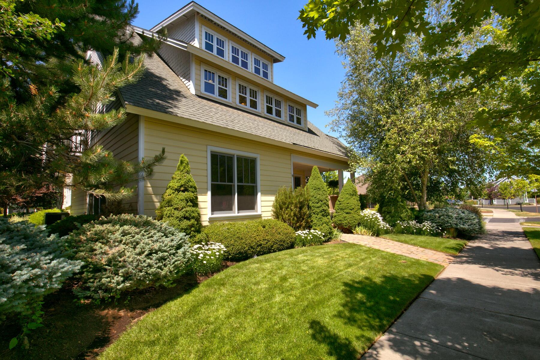 Pine Meadow Vill - Residential