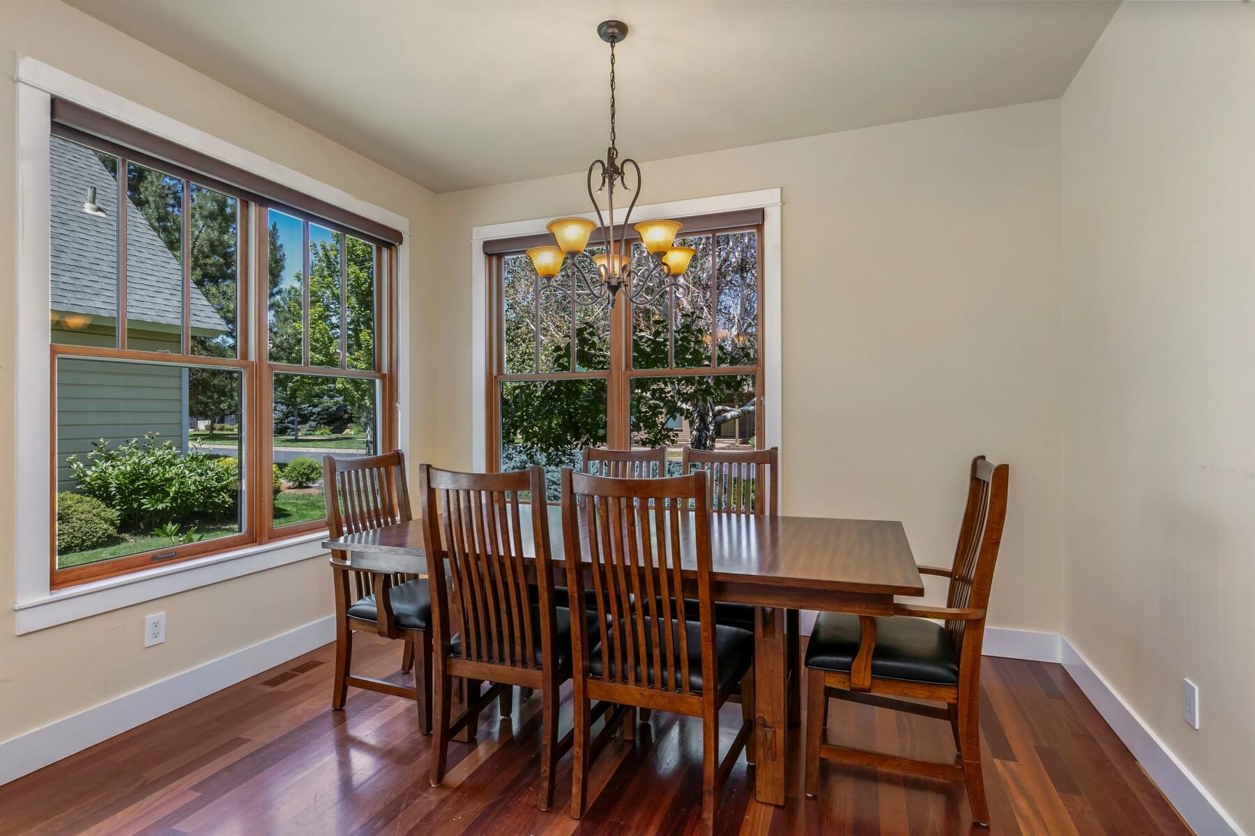 Pine Meadow Vill - Residential