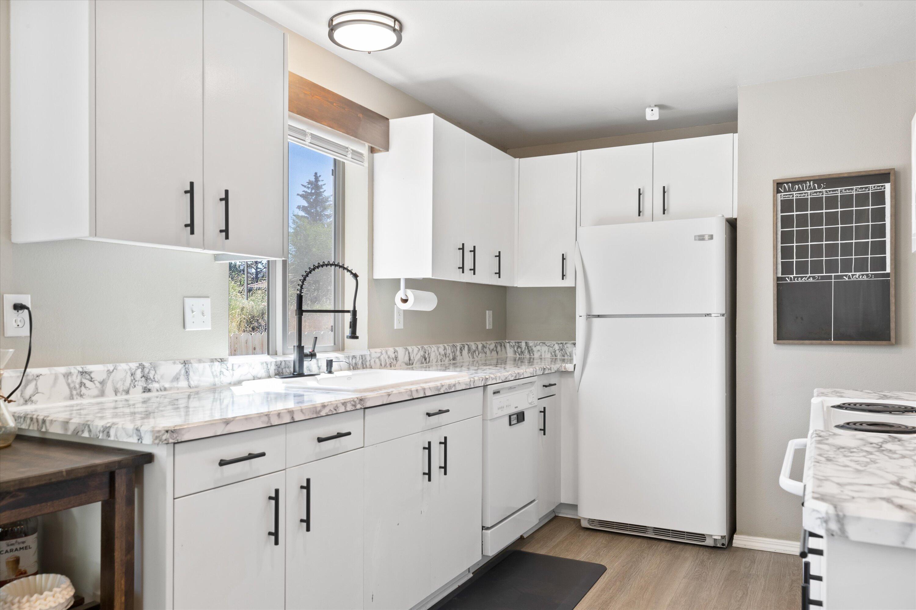 Full Moon View Condo - Residential