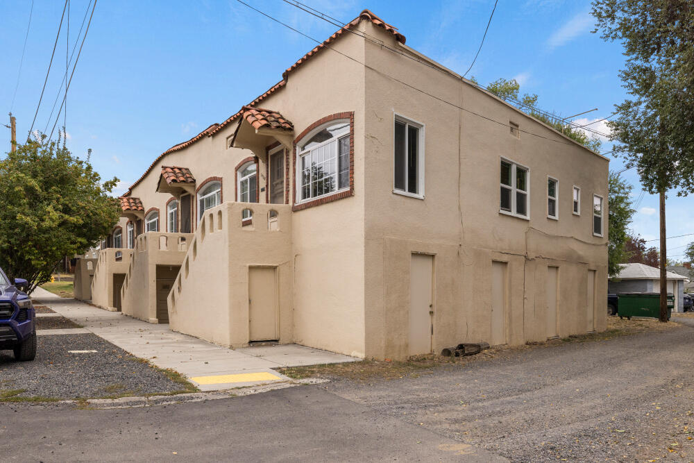 Klamath Falls -Hot Springs Addition - Residential Income