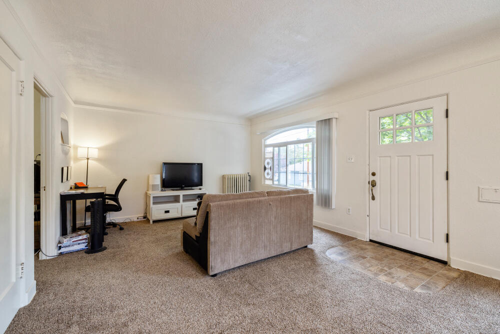 Klamath Falls -Hot Springs Addition - Residential Income