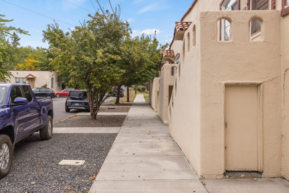 Klamath Falls -Hot Springs Addition - Residential Income