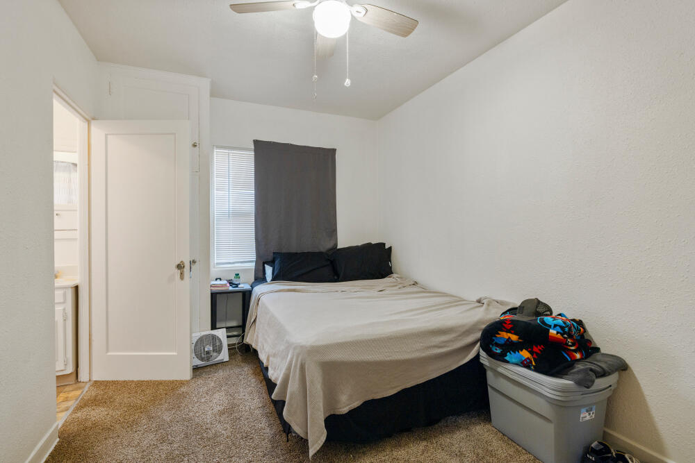 Klamath Falls -Hot Springs Addition - Residential Income