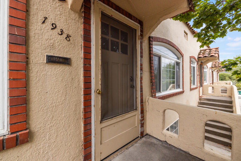 Klamath Falls -Hot Springs Addition - Residential Income