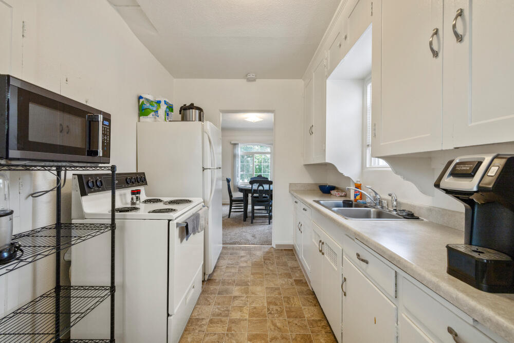 Klamath Falls -Hot Springs Addition - Residential Income