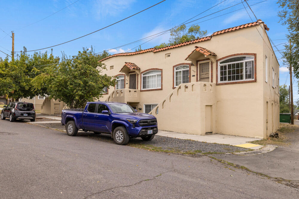 Klamath Falls -Hot Springs Addition - Residential Income