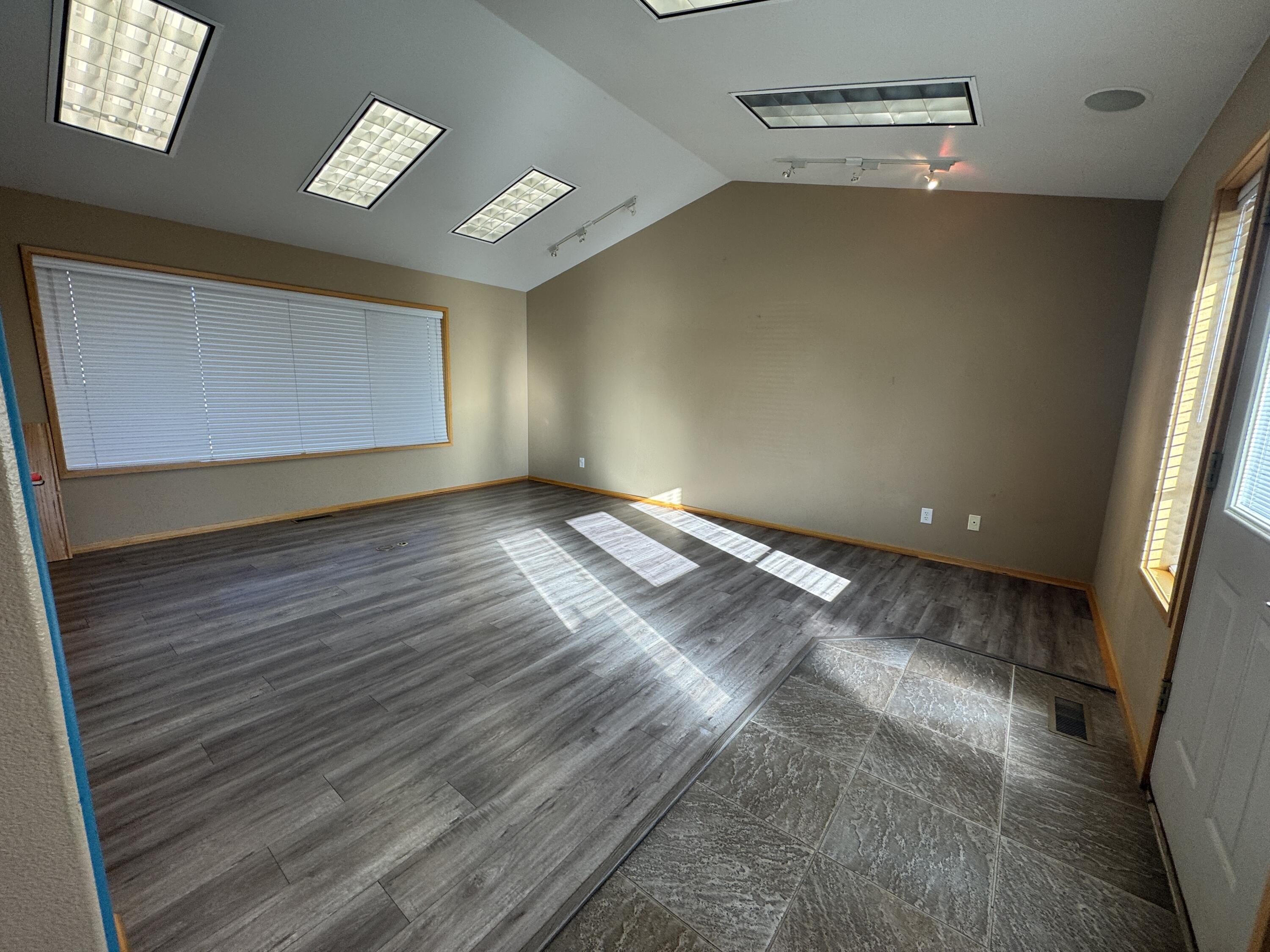 Townsite Of Redmond - Commercial Lease