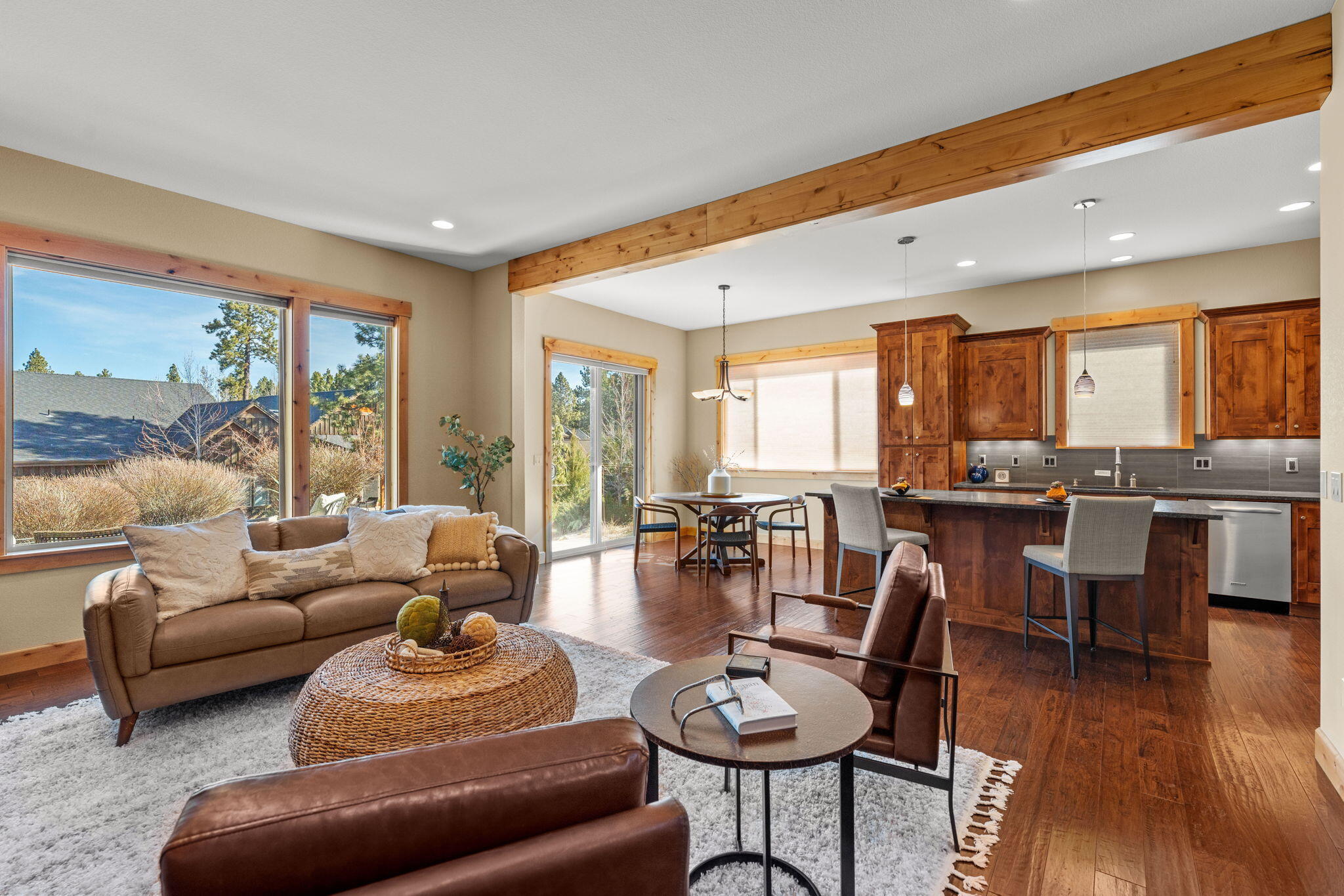 PointsWest - Residential