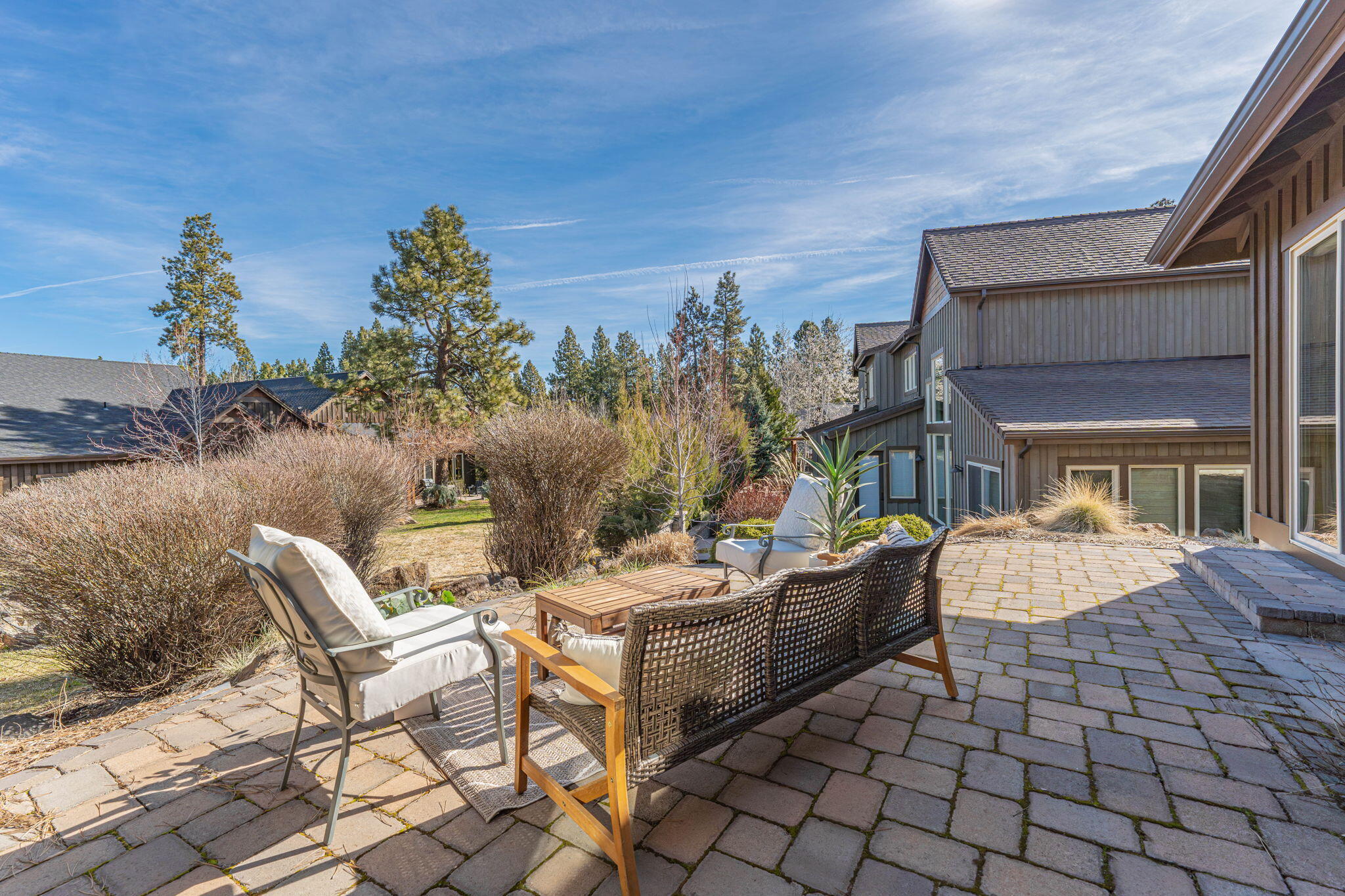 PointsWest - Residential