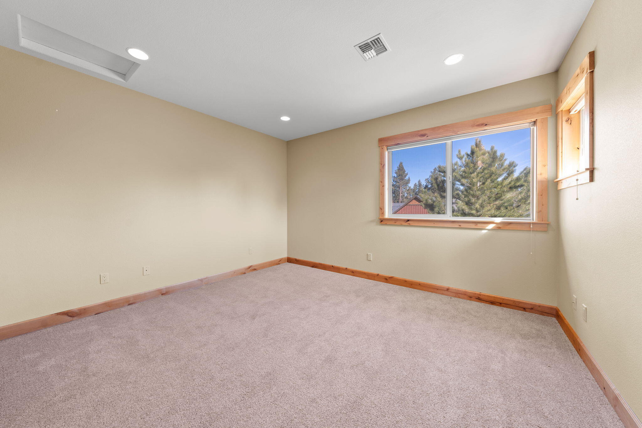 PointsWest - Residential