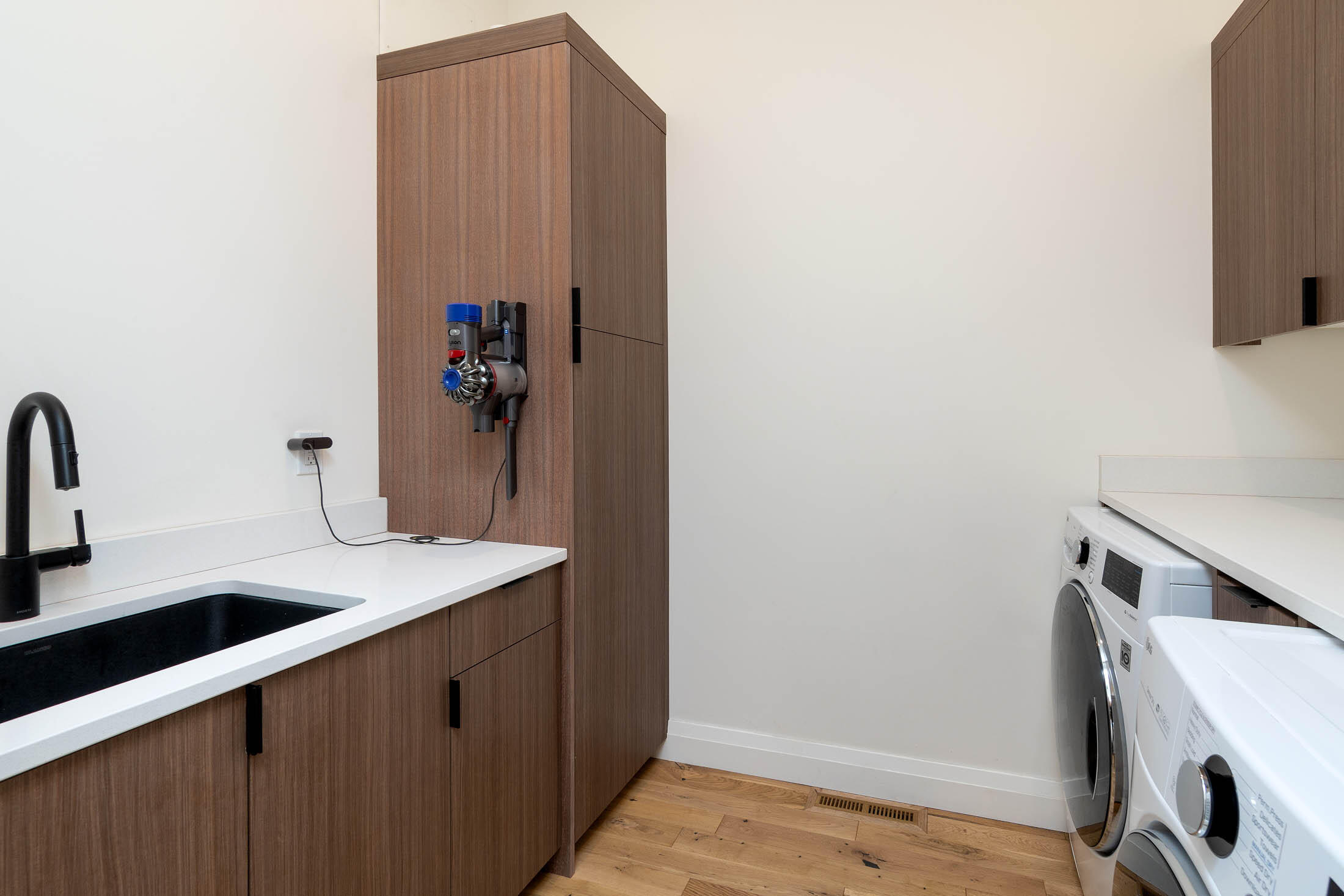 River Terrace - Residential