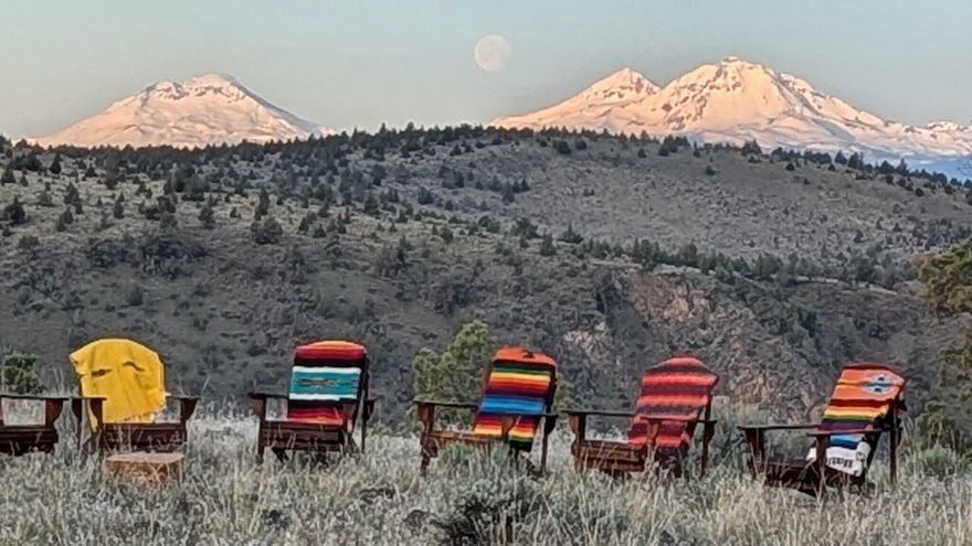 Build your dream home on this stunning, flat, and buildable 6.1 acre property, offering incredible sunset views of the Cascade Mountain Range. Conveniently located near the entrance of Crooked River Ranch, this parcel is ready for development with power already on-site and septic system installed just 4 years ago. Recently surveyed in March of 2024. Buyer to perform all due diligence.