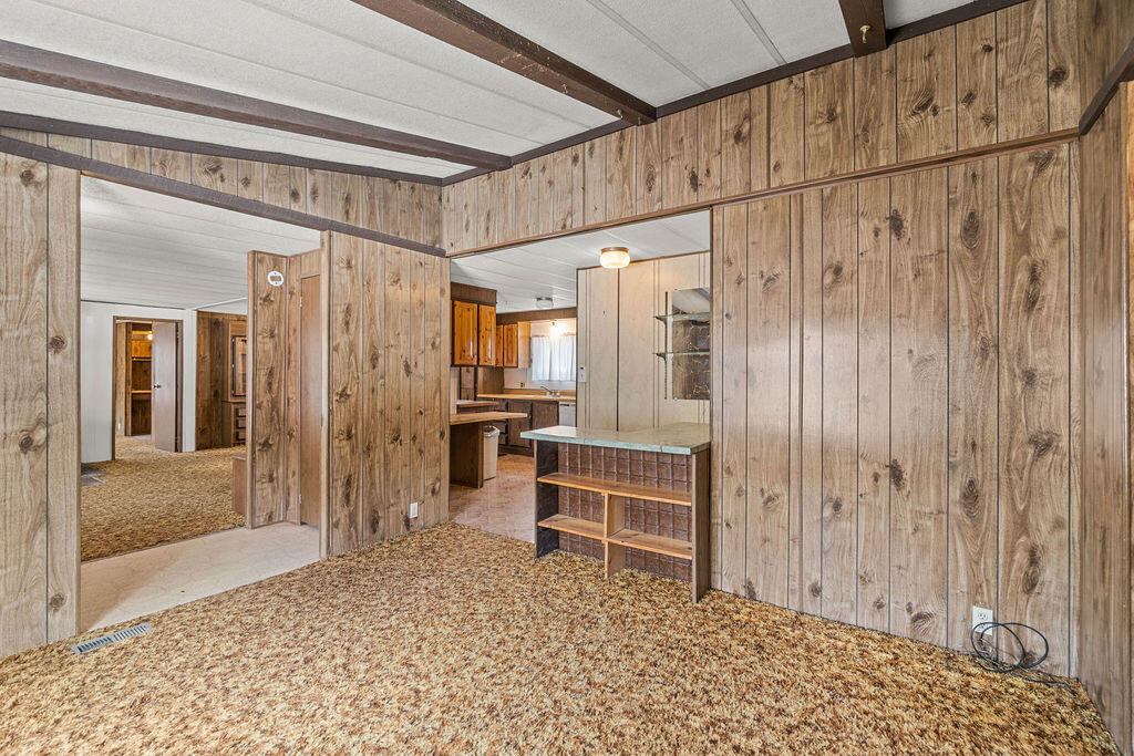 Romaine Village - Residential