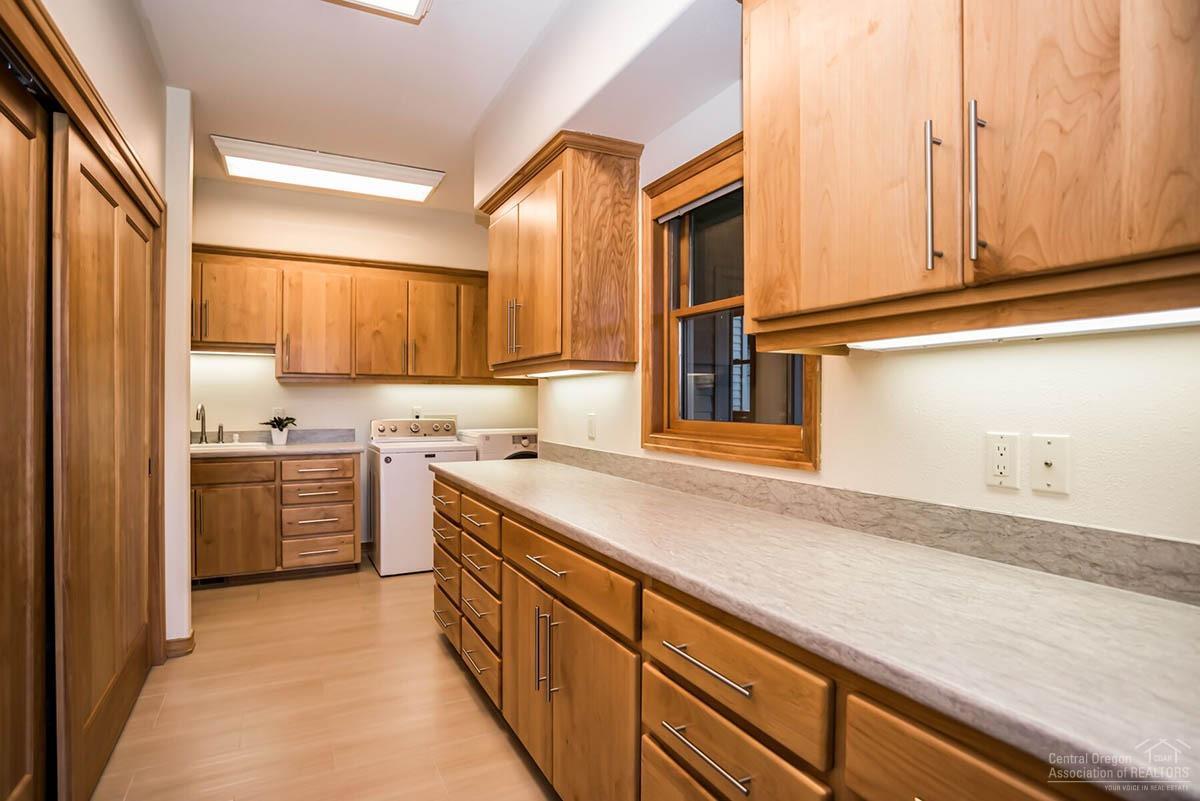 Broken Top - Residential