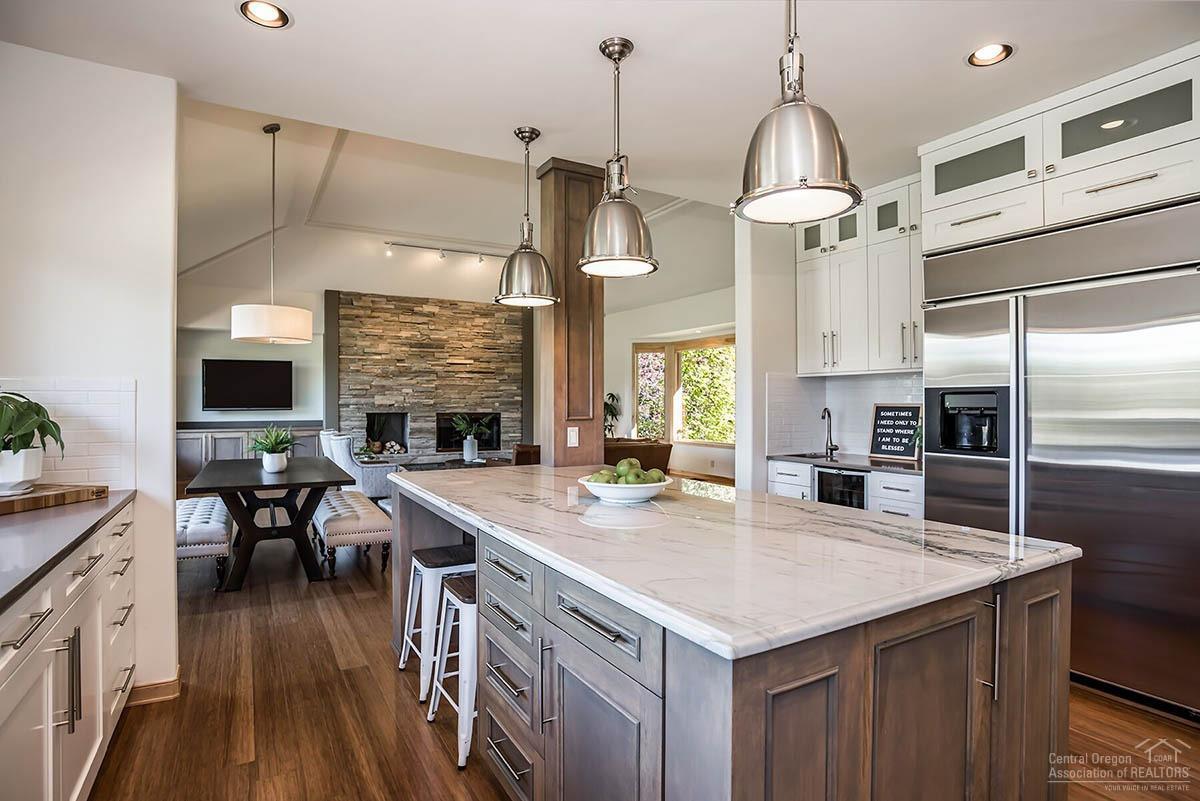 Broken Top - Residential