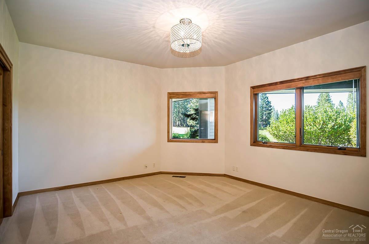 Broken Top - Residential