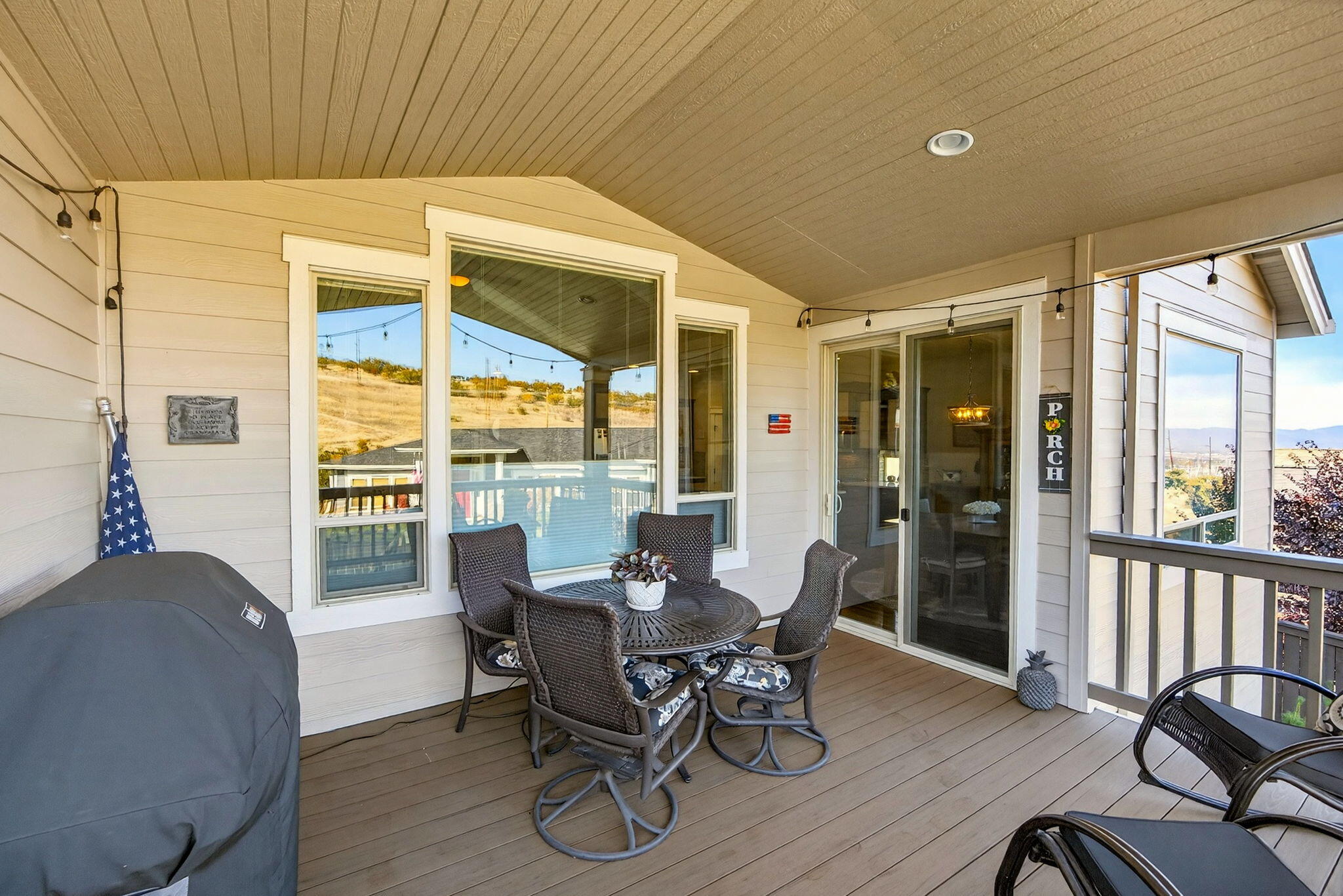 Bella Vista Heights Phases 1 & 2 - Residential