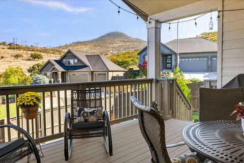 Tiny photo for 1604 Palermo Street, Medford, OR 97504 (MLS # 220210931)