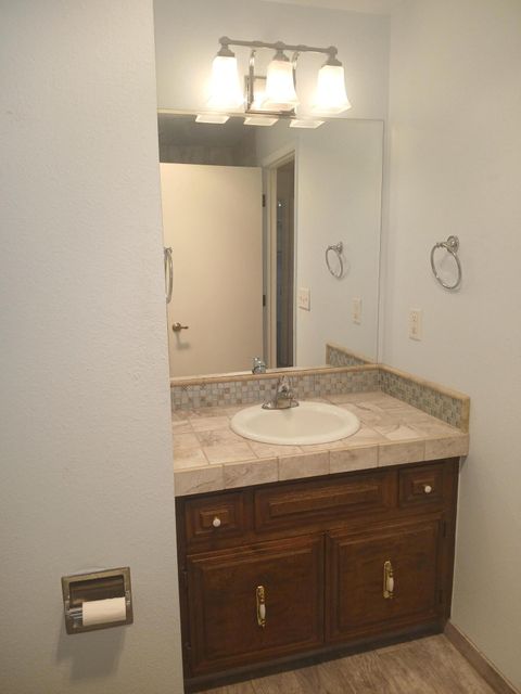 Tiny photo for 2606 California Avenue, Klamath Falls, OR 97601 (MLS # 220213767)