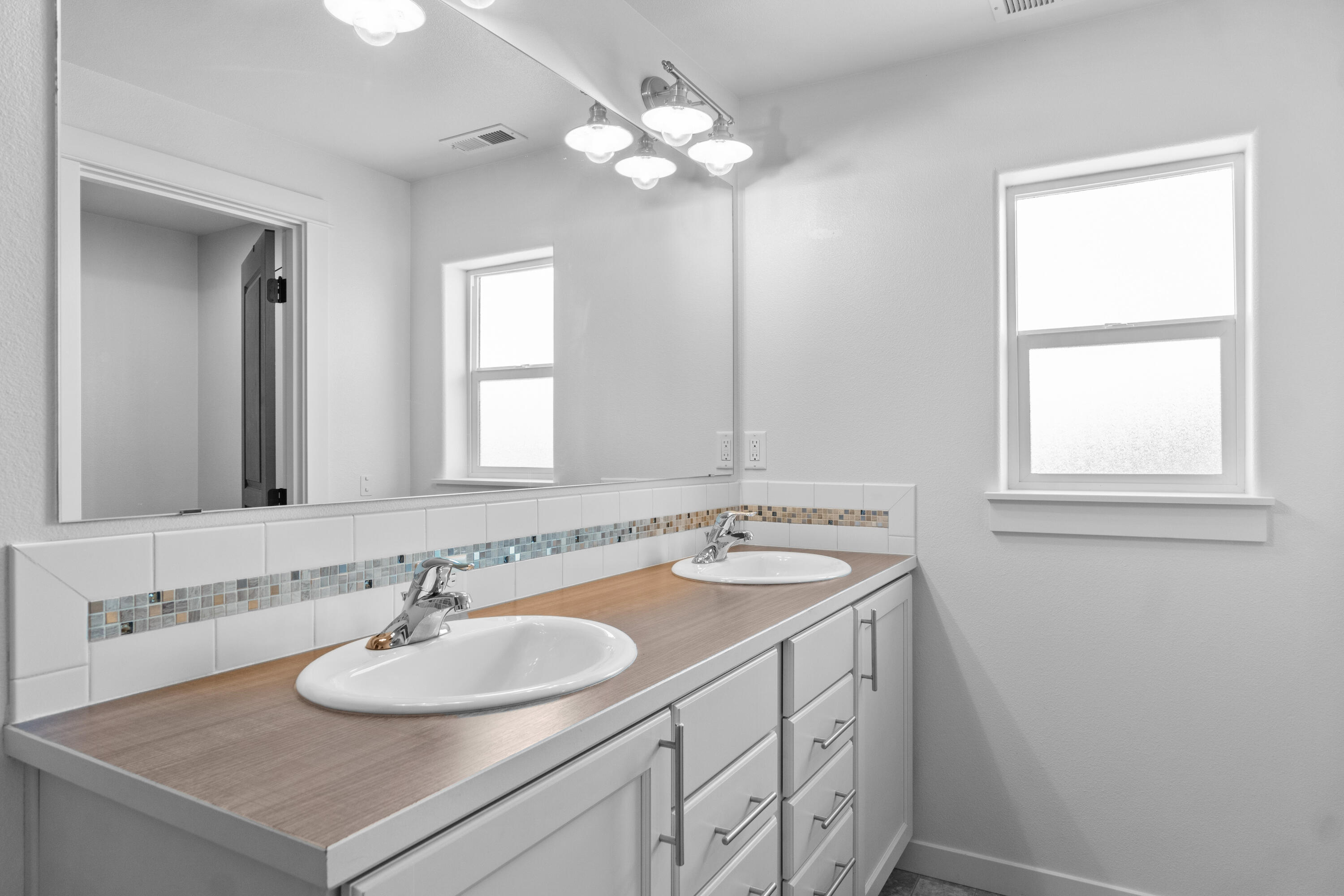 Summit Crest - Residential