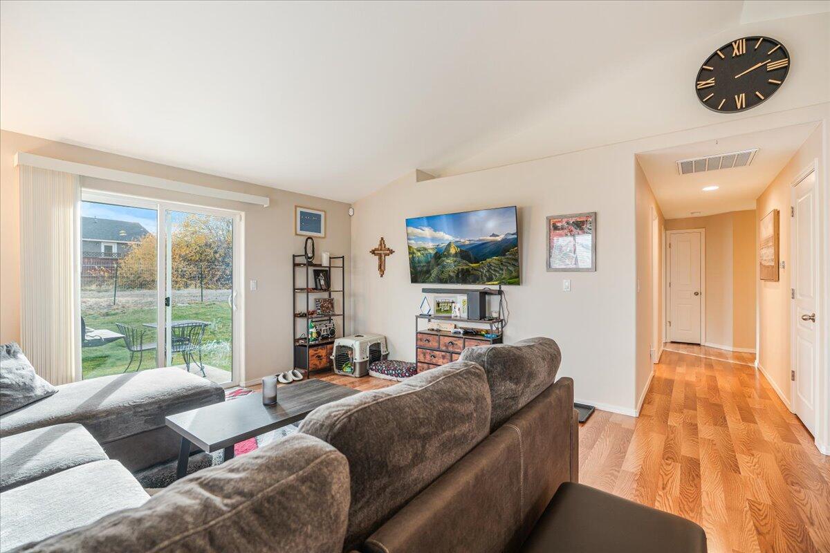 Vista Dorado - Residential