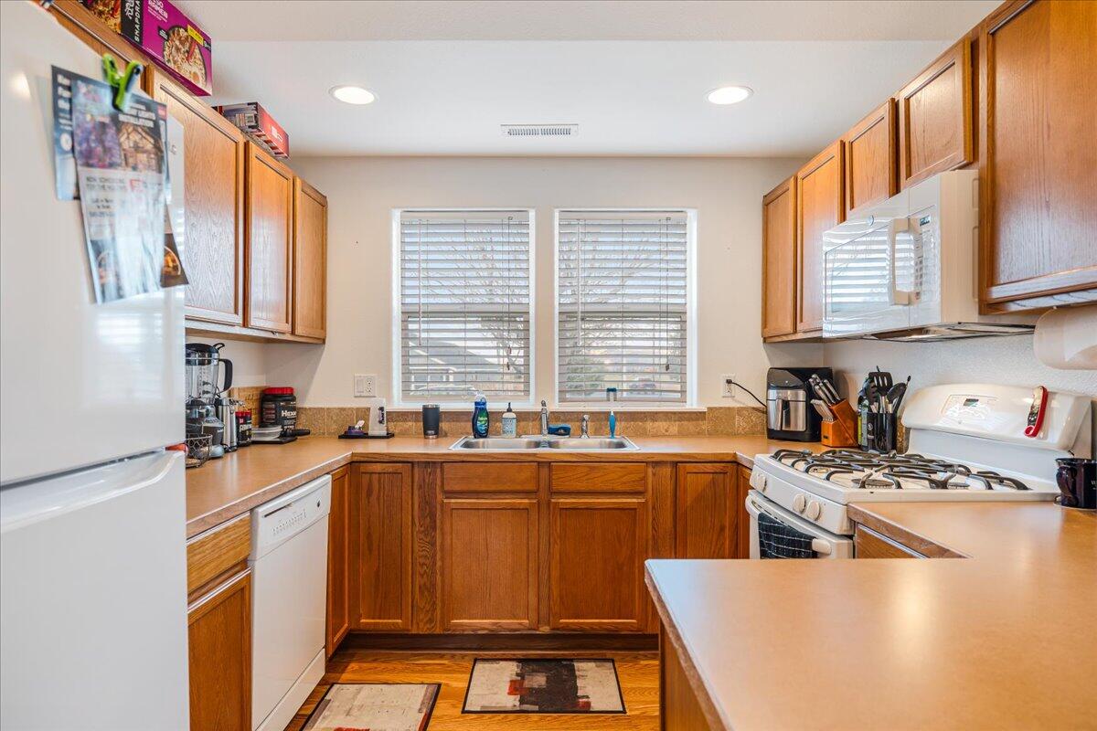 Vista Dorado - Residential