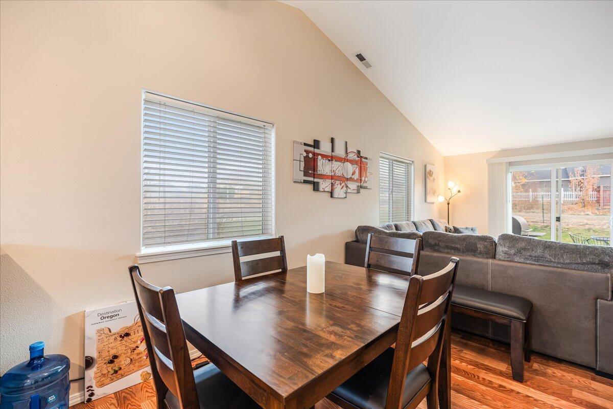 Vista Dorado - Residential