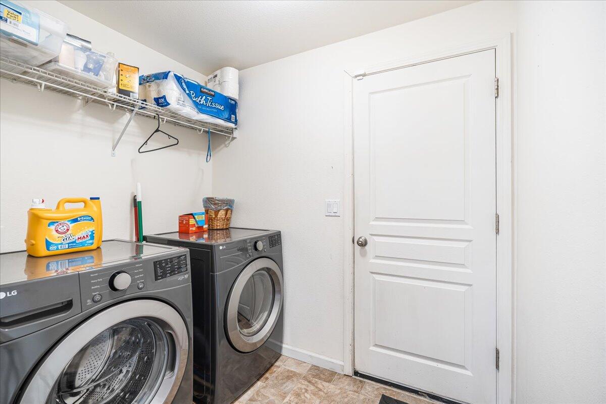 Vista Dorado - Residential