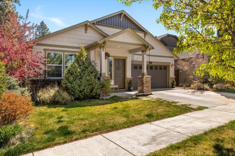 Tiny photo for 61134 Montrose Pass Street, Bend, OR 97702 (MLS # 220220050)
