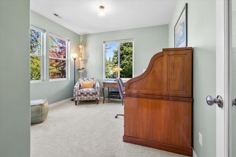 Tiny photo for 61134 Montrose Pass Street, Bend, OR 97702 (MLS # 220220050)