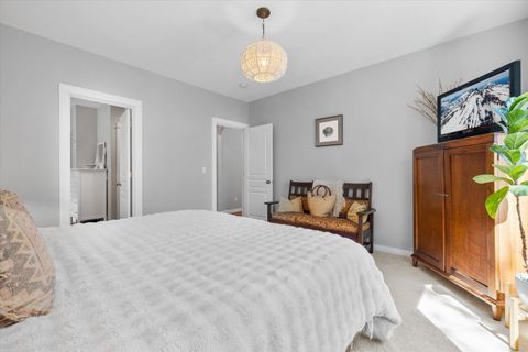 Tiny photo for 61134 Montrose Pass Street, Bend, OR 97702 (MLS # 220220050)