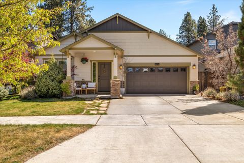 Photo of 61134 Montrose Pass Street, Bend, OR 97702 (MLS # 220220050)