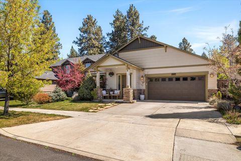 Tiny photo for 61134 Montrose Pass Street, Bend, OR 97702 (MLS # 220220050)
