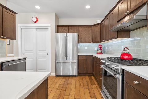 Tiny photo for 61134 Montrose Pass Street, Bend, OR 97702 (MLS # 220220050)