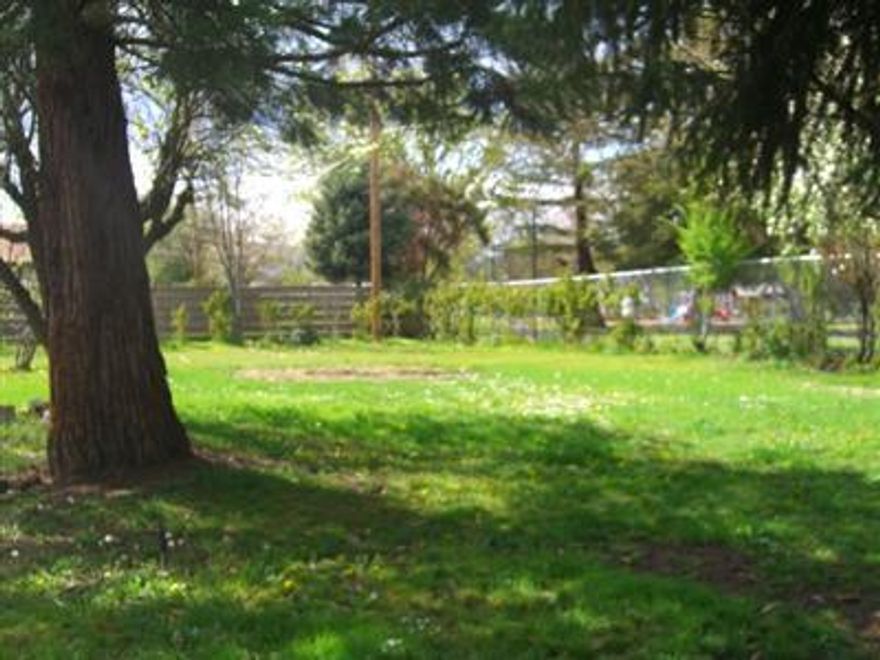 .33 acre multfamily lot. zoned sfr-10 excellent for duplex or town homes. buyer to due there own diligence.