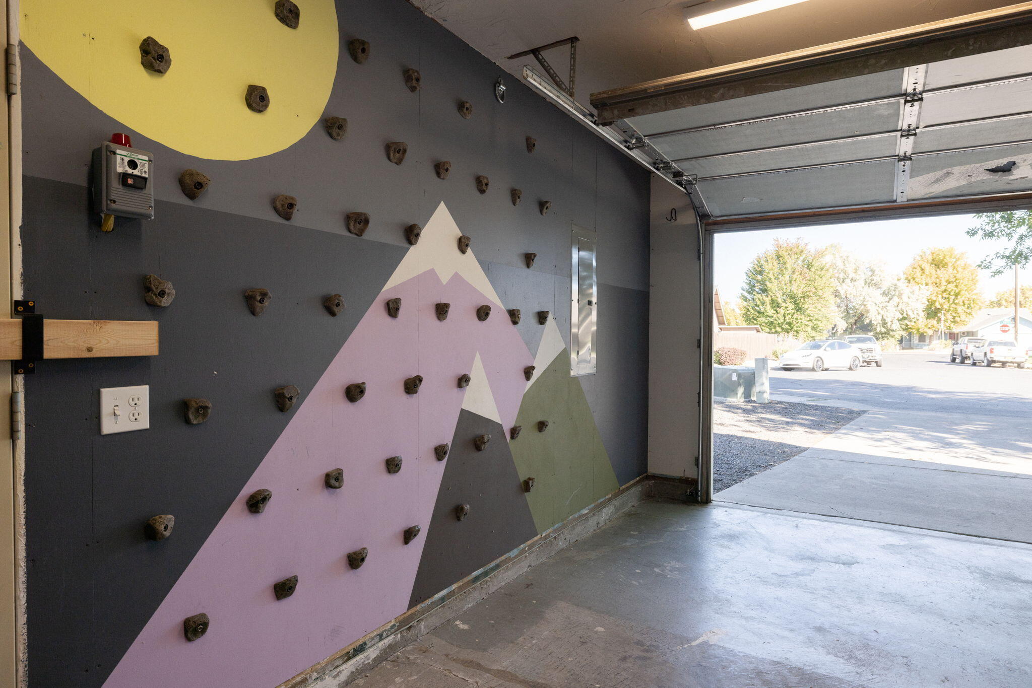 Redhawk - Residential