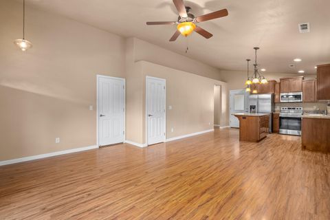 Tiny photo for 238 Westbrook Drive, Rogue River, OR 97537 (MLS # 220211701)