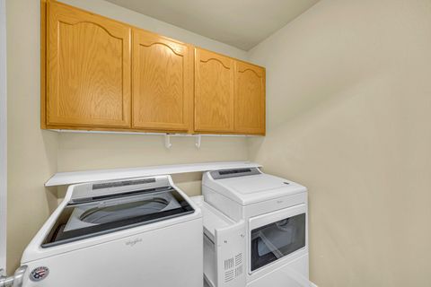 Tiny photo for 20874 Covey Court, Bend, OR 97701 (MLS # 220212469)