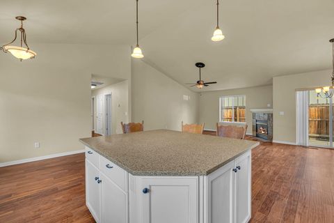 Tiny photo for 20874 Covey Court, Bend, OR 97701 (MLS # 220212469)