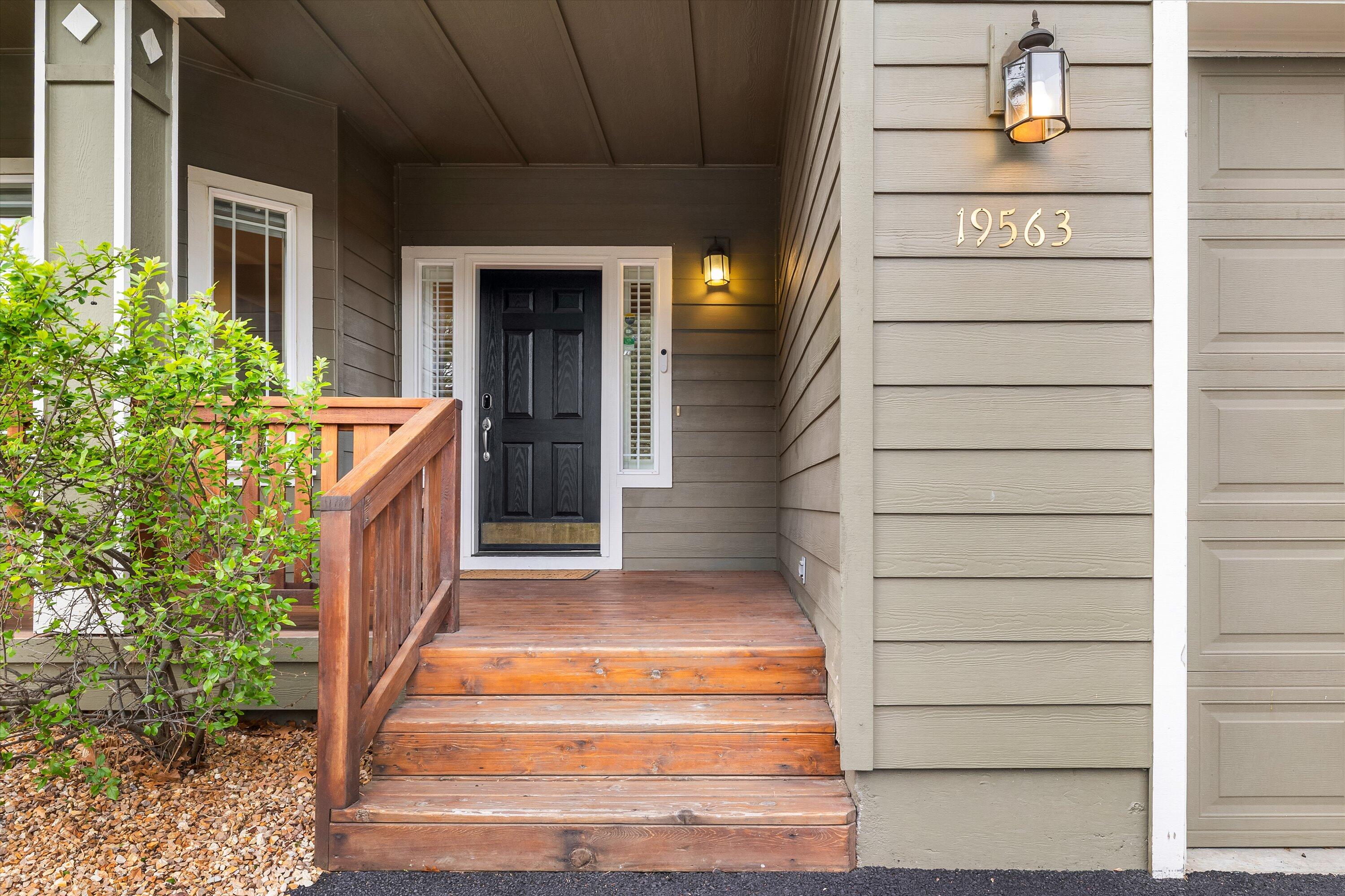 19563 Meadowbrook Drive