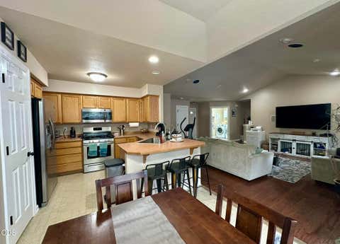 Tiny photo for 2142 NW Elm Avenue, Redmond, OR 97756 (MLS # 220223100)