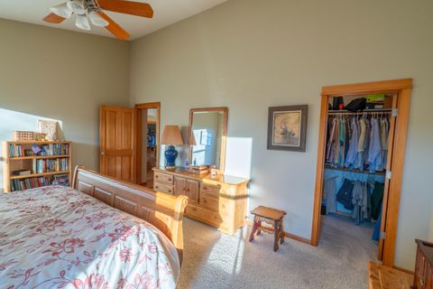 Tiny photo for 3571 SW 36th Place, Redmond, OR 97756 (MLS # 220212982)