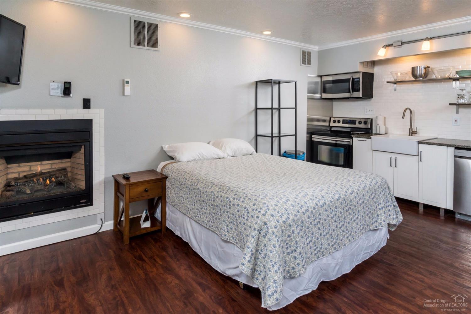 Bend Riverside - Residential